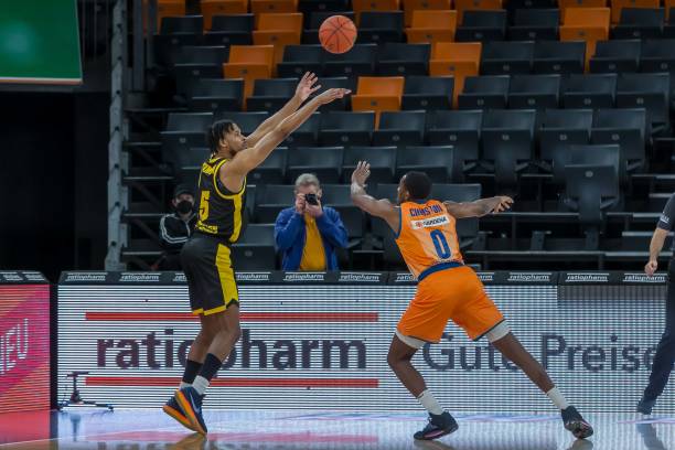 有过直接碰 有过直接碰