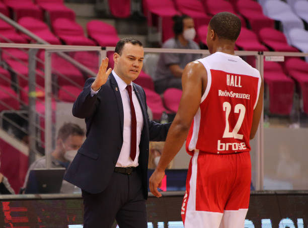 统音乐与现 统音乐与现