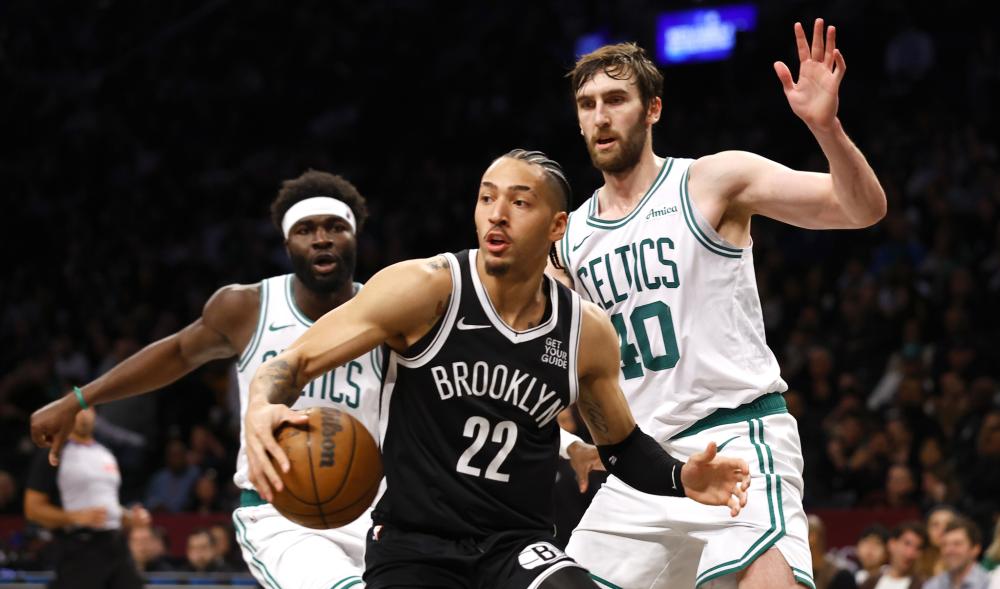 发挥一直是 发挥一直是